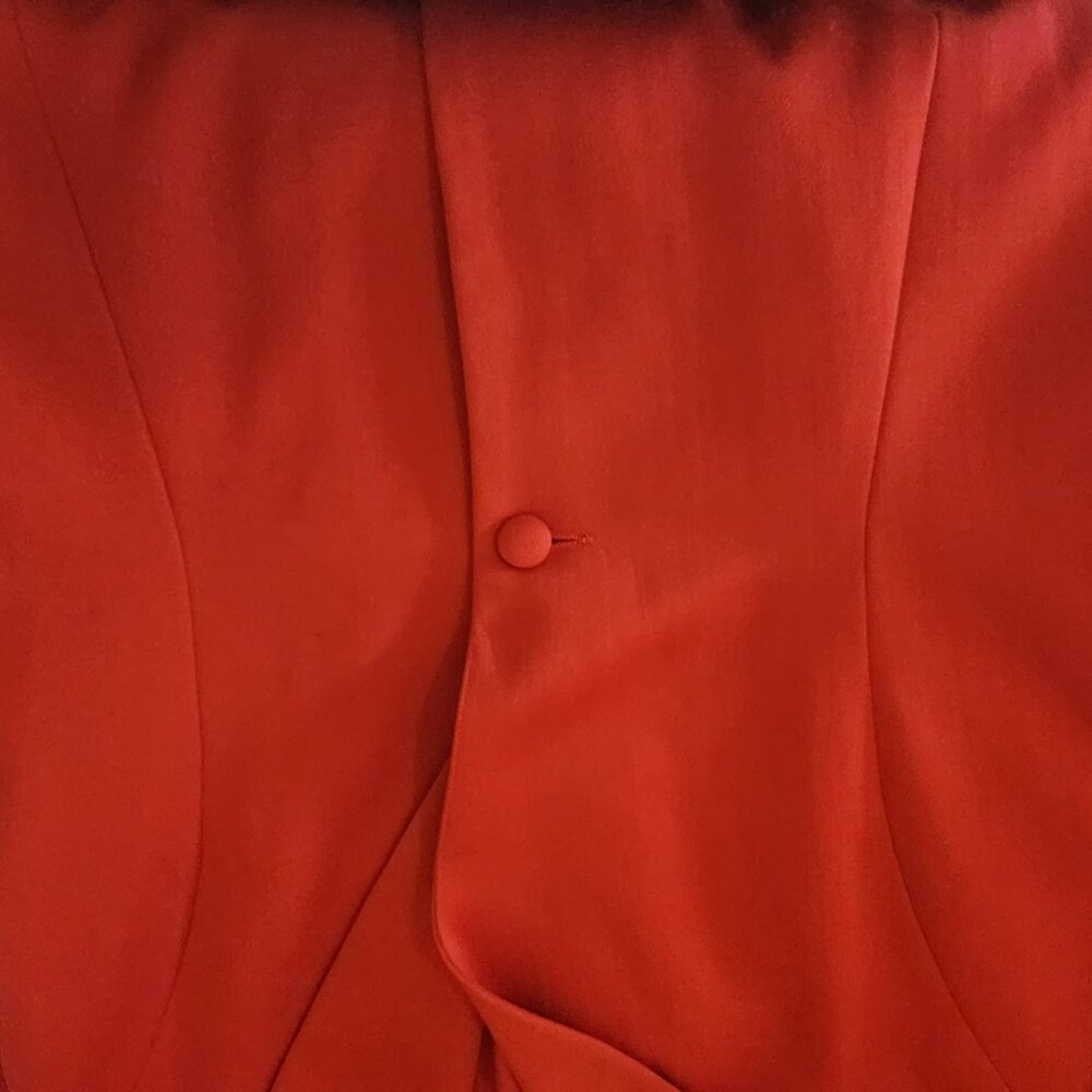 Vintage Red Blazer Wool, Acetate lining Women's Sz 12 The Works Saks Fifth Ave - Picture 7 of 8